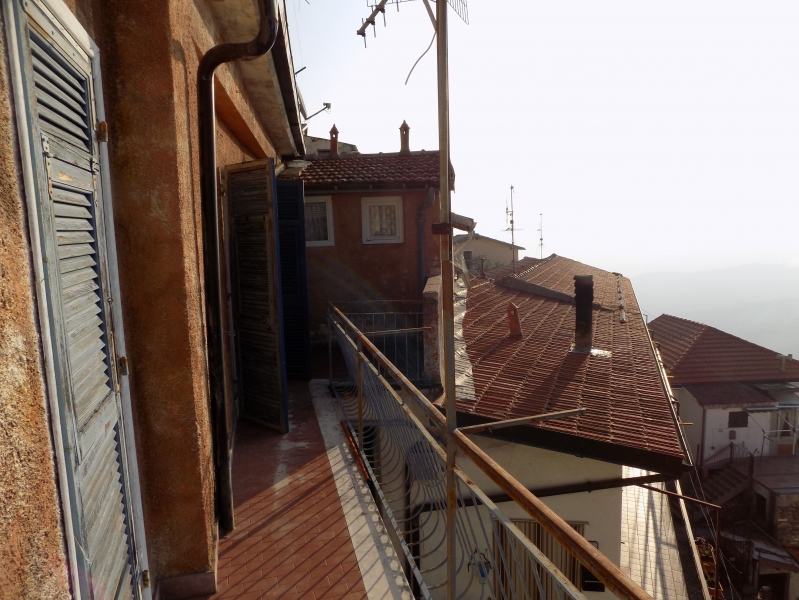 Quadrilocale in vendita a Borgomaro