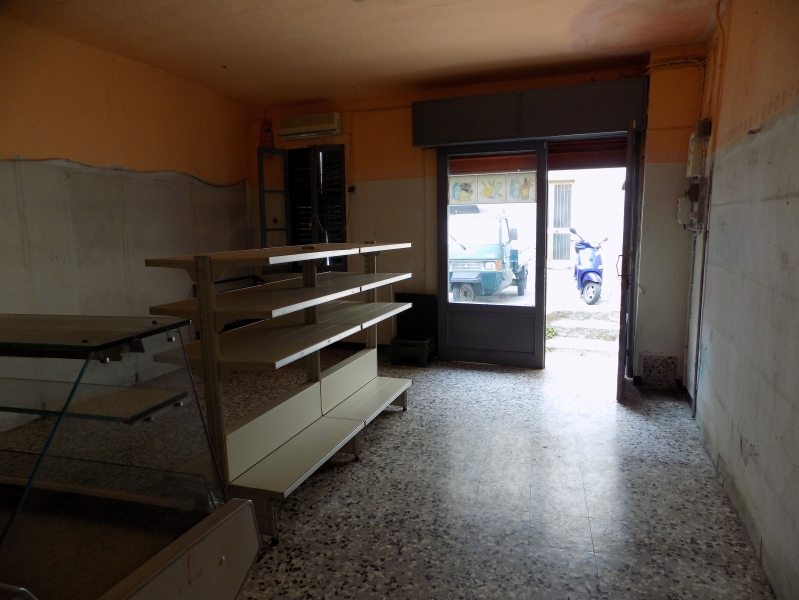 Casa indipendente da ristrutturare a Imperia