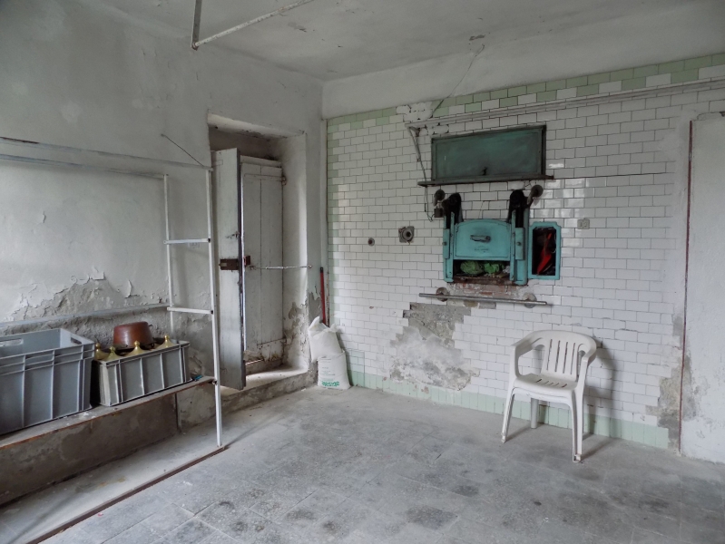 Casa indipendente da ristrutturare a Imperia