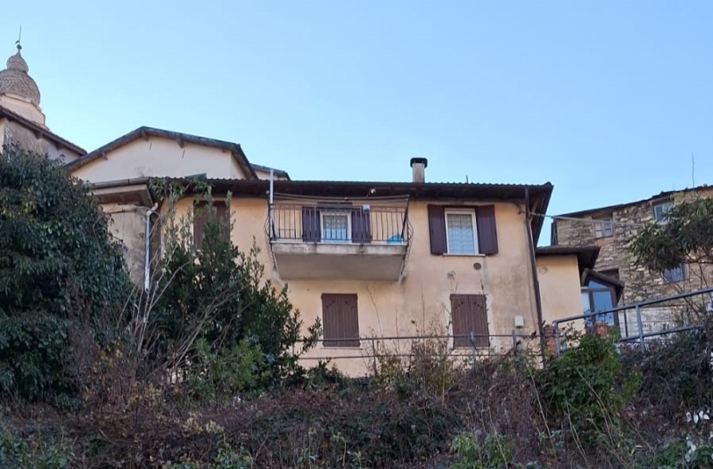Trilocale in vendita a Borgomaro