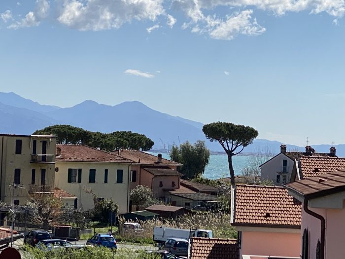 Trilocale in vendita, Ameglia bocca di magra