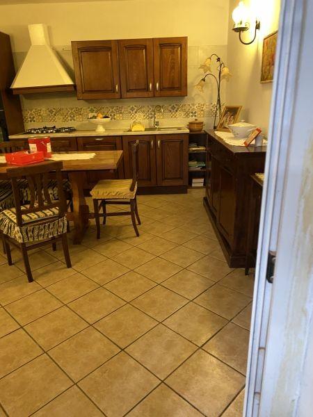 Casa indipendente con giardino a Sarzana