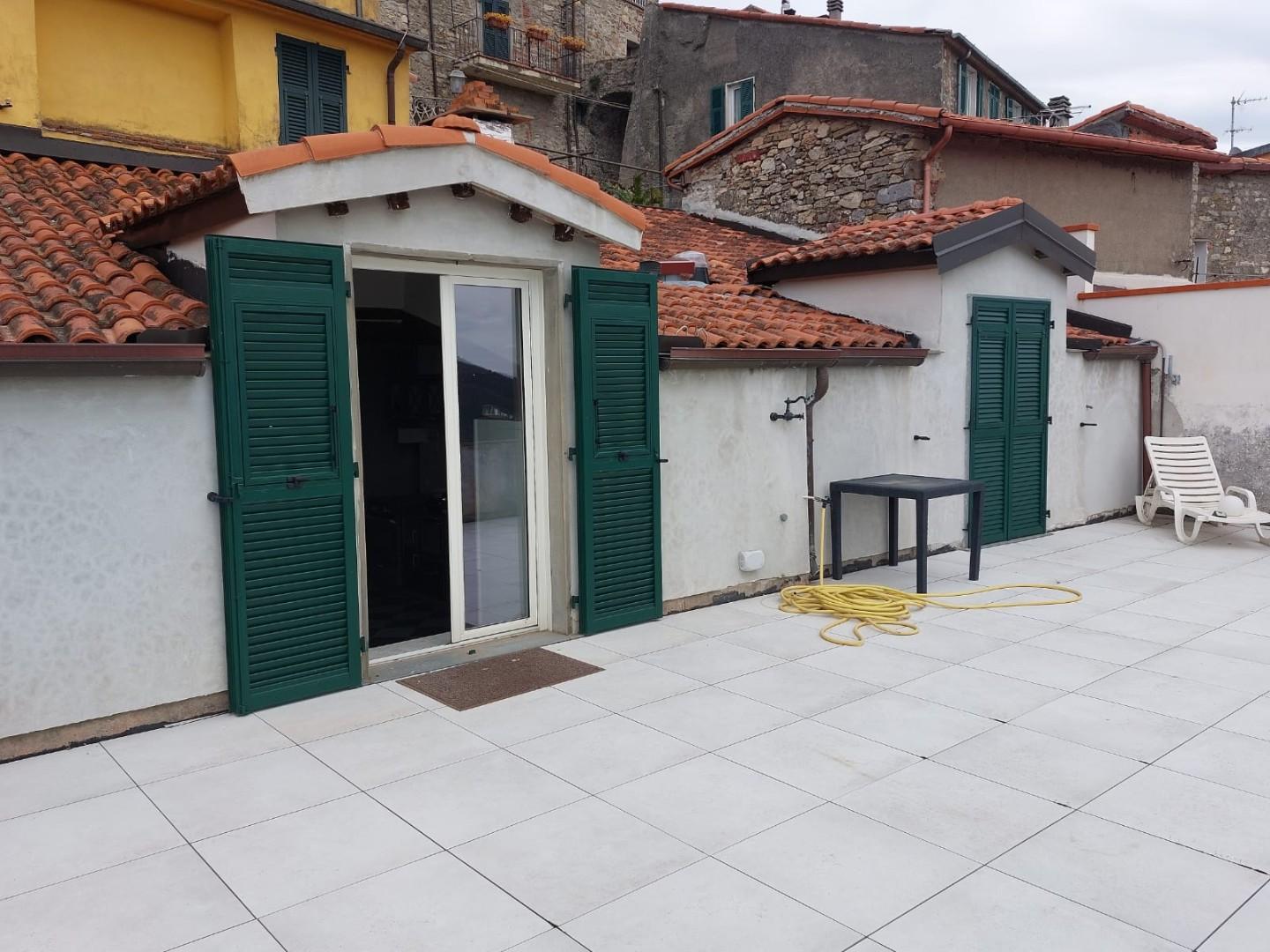 Appartamento vista mare, Arcola trebiano