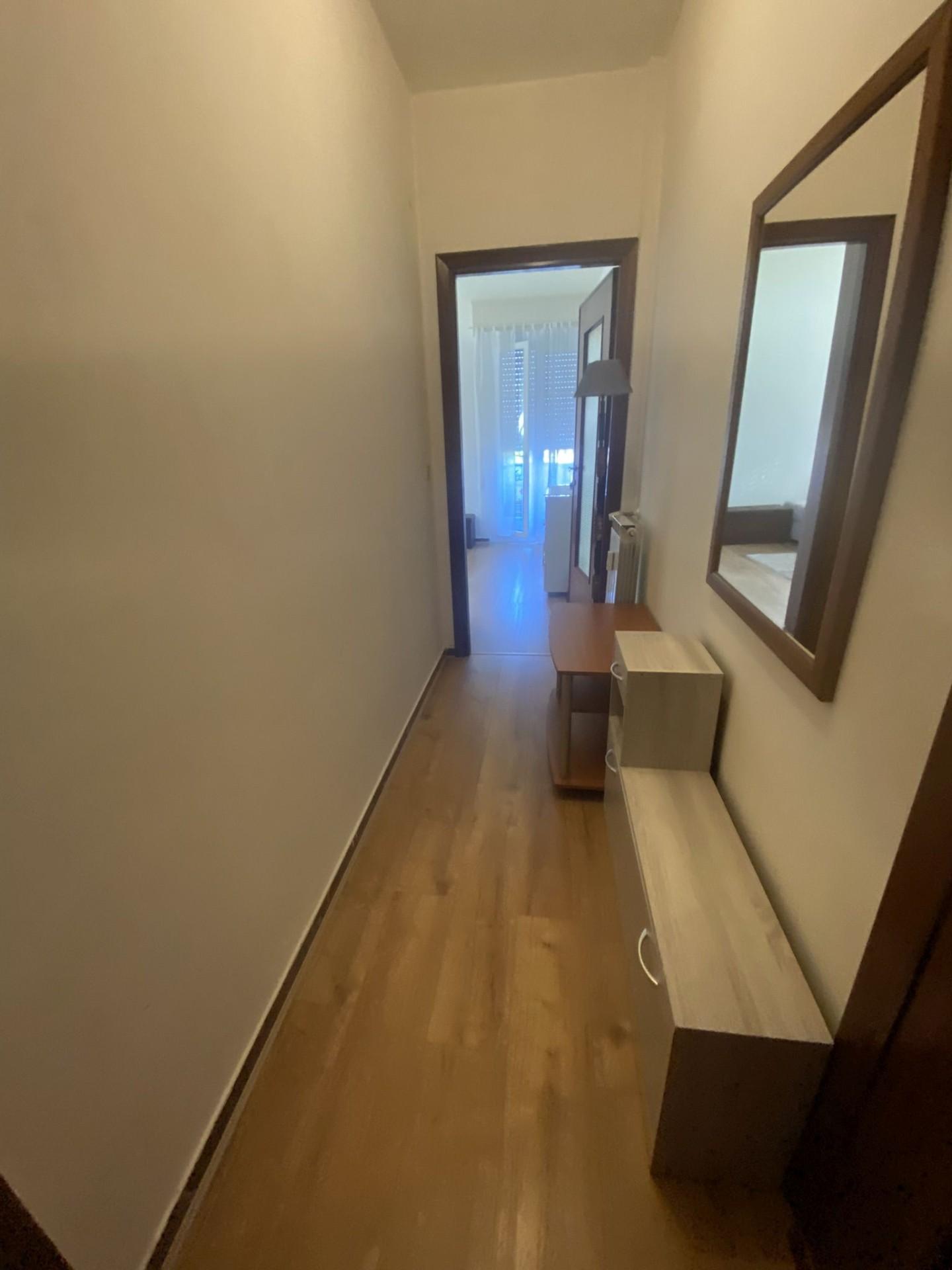 Bilocale con terrazzi, Vezzano Ligure prati