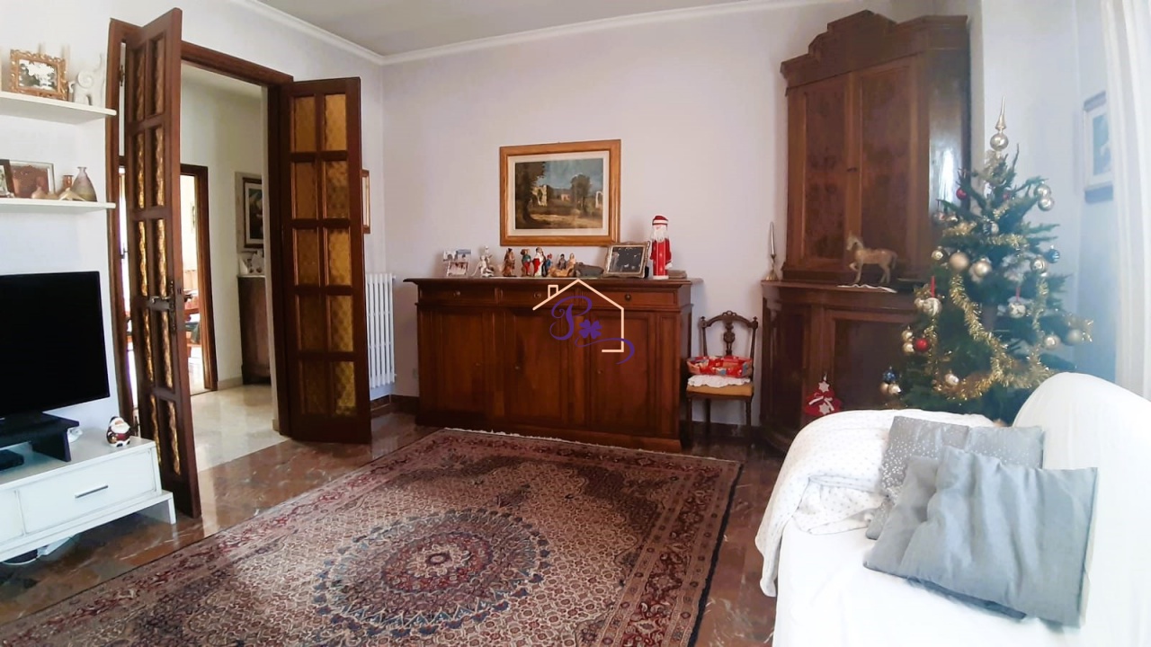 Appartamento con terrazzo a Prato