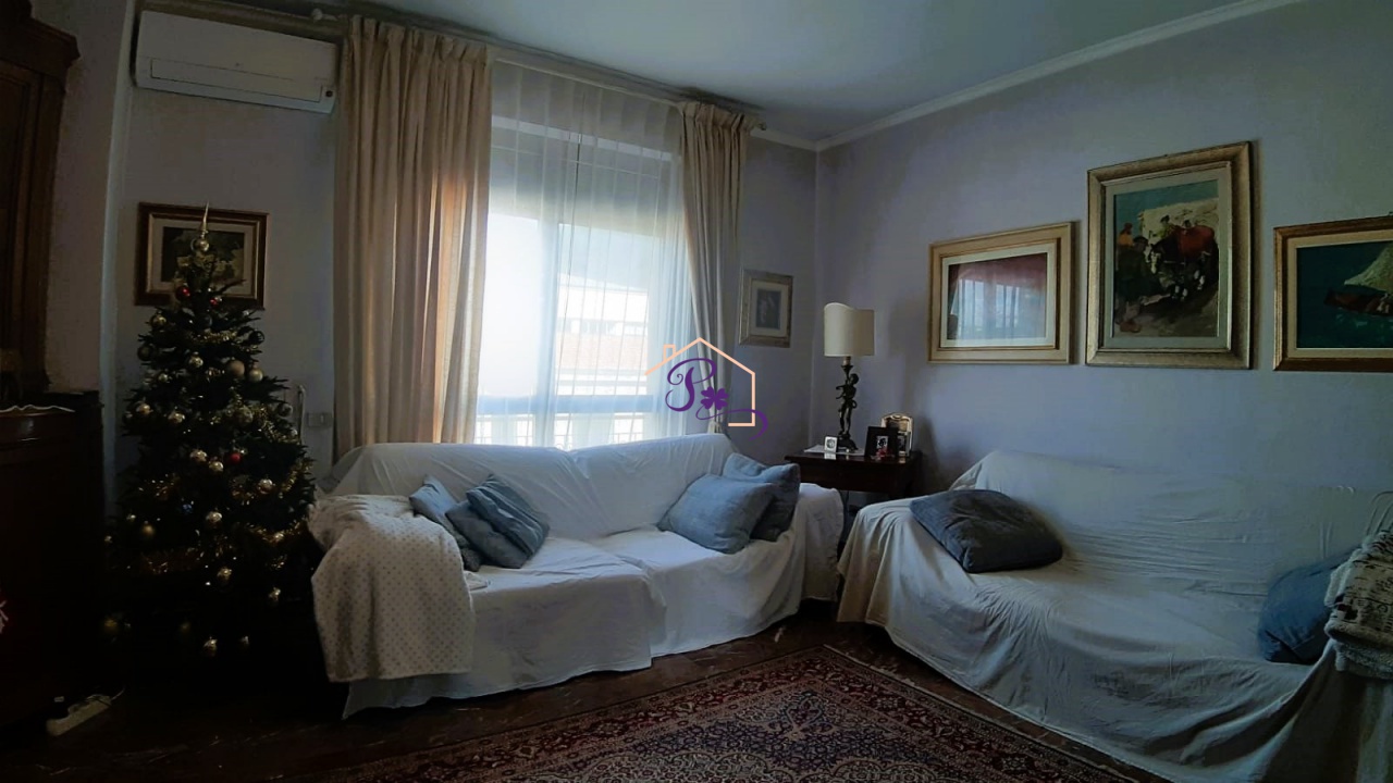 Appartamento con terrazzo a Prato