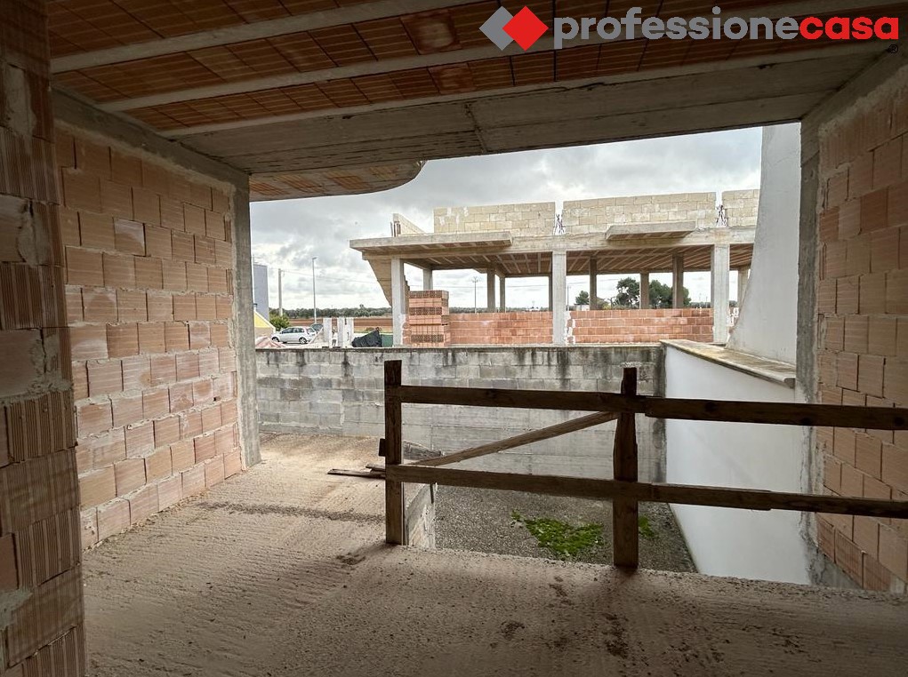 Casa indipendente con box doppio a Monteiasi