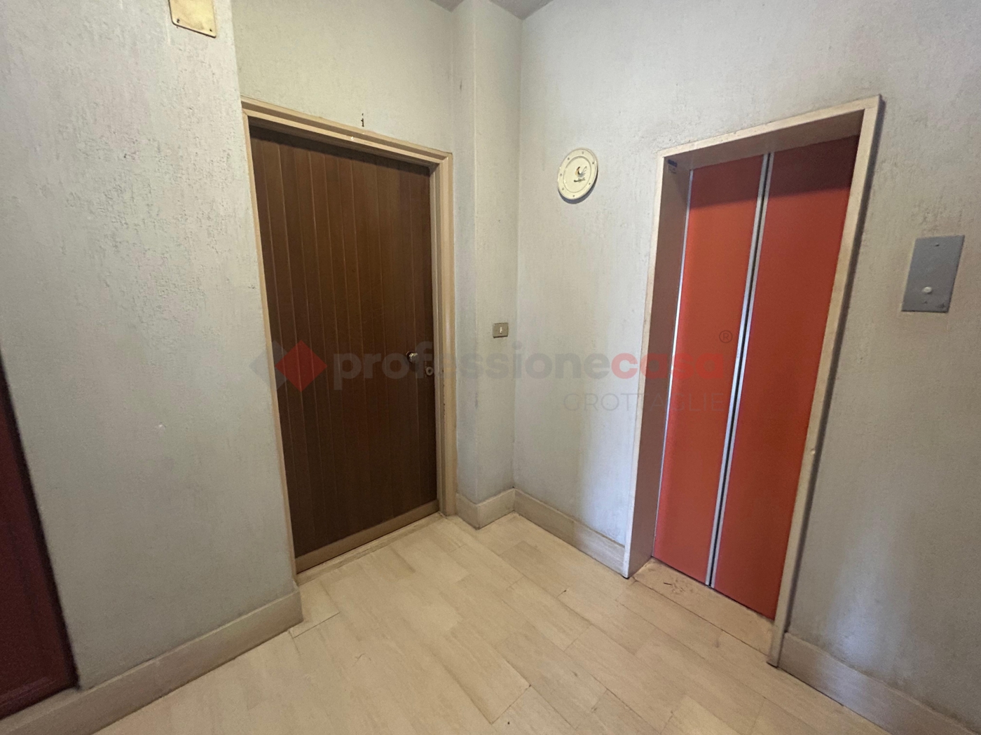 Appartamento con box a Grottaglie