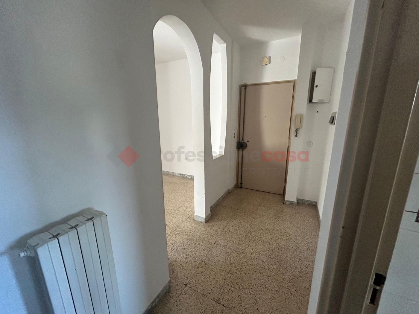 Appartamento con box a Grottaglie