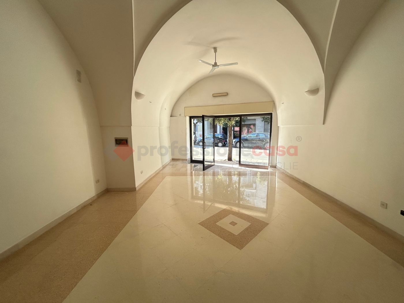 Stabile/Palazzo in vendita a Grottaglie