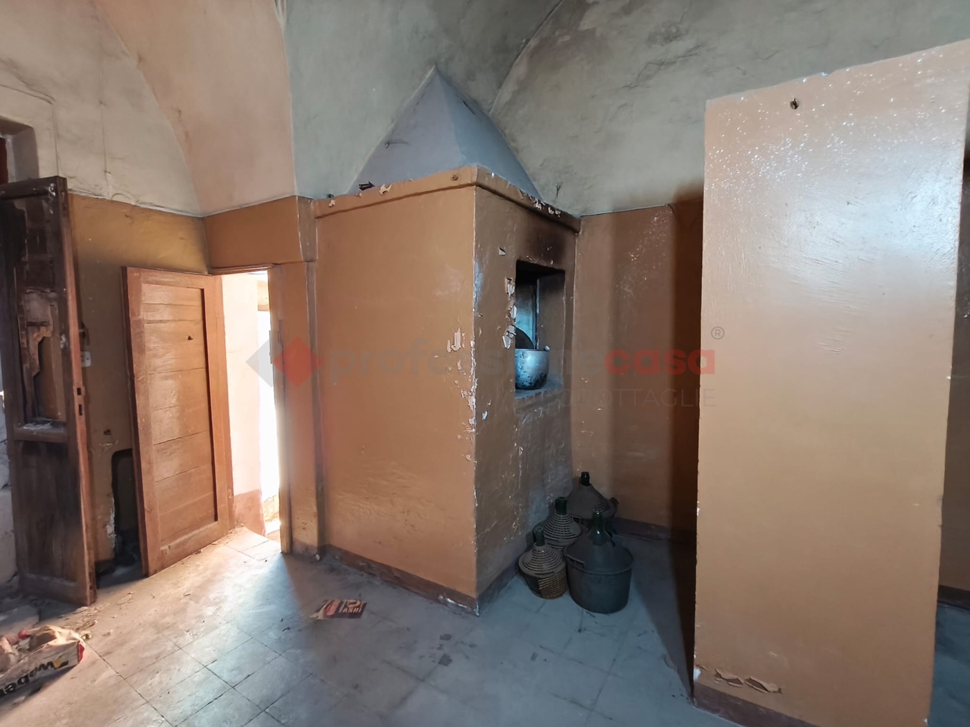 Casa indipendente da ristrutturare a Grottaglie