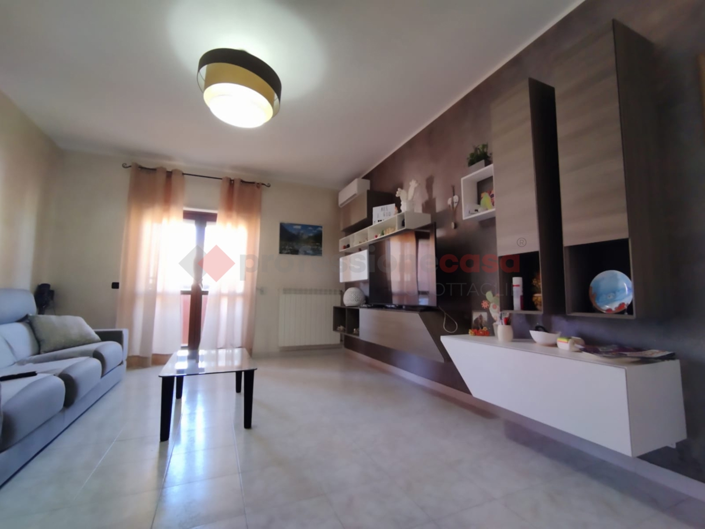Quadrilocale in affitto a Grottaglie