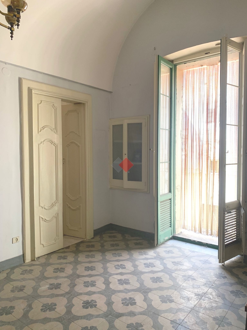 Stabile/Palazzo in vendita a Grottaglie