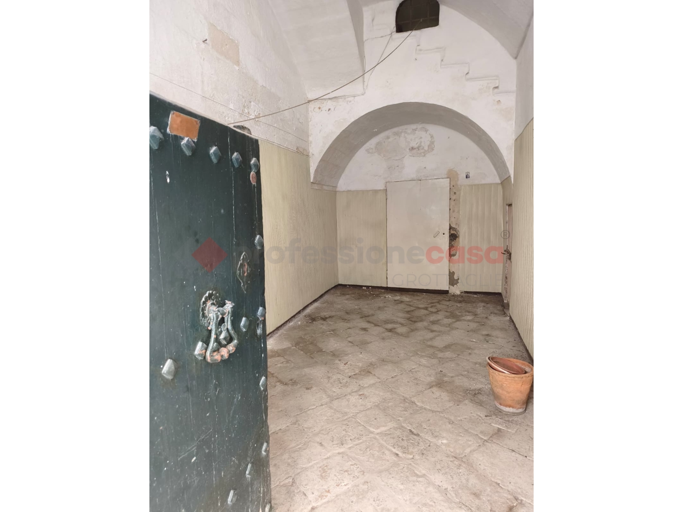 Casa indipendente con box doppio a Grottaglie