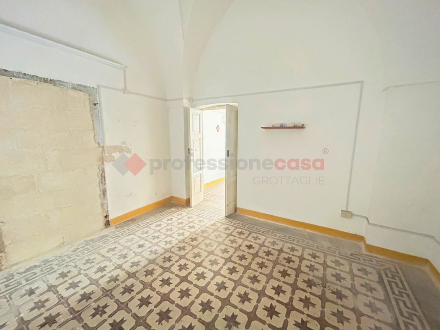 Magazzino in vendita a Grottaglie
