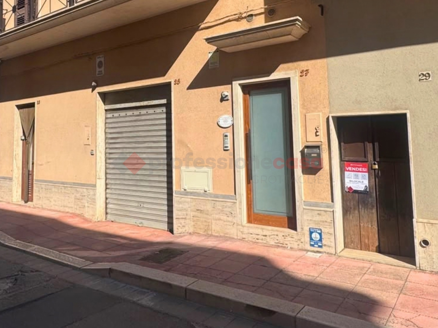Magazzino in vendita a Grottaglie