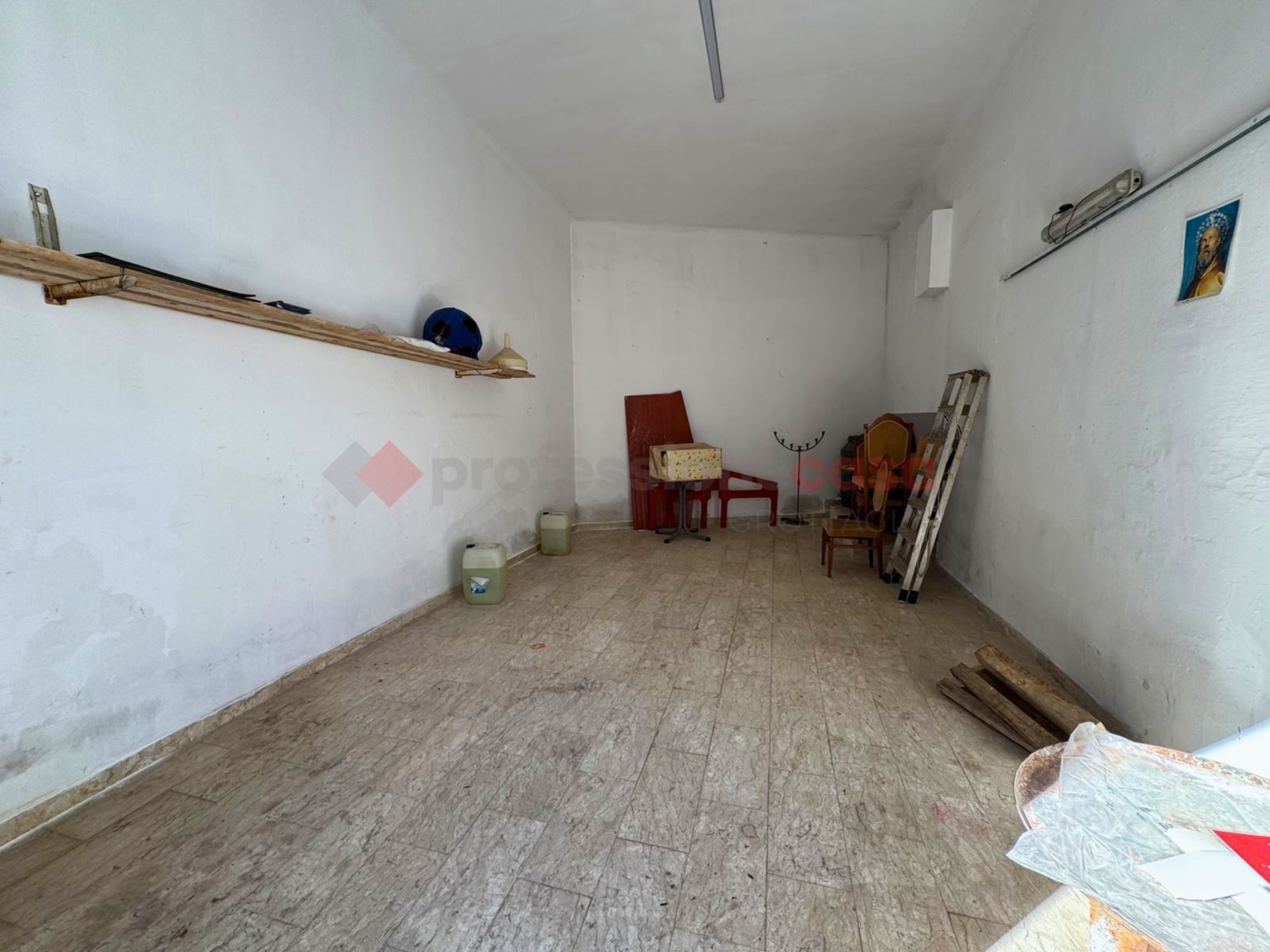 Box/Garage 33mq in vendita a Grottaglie