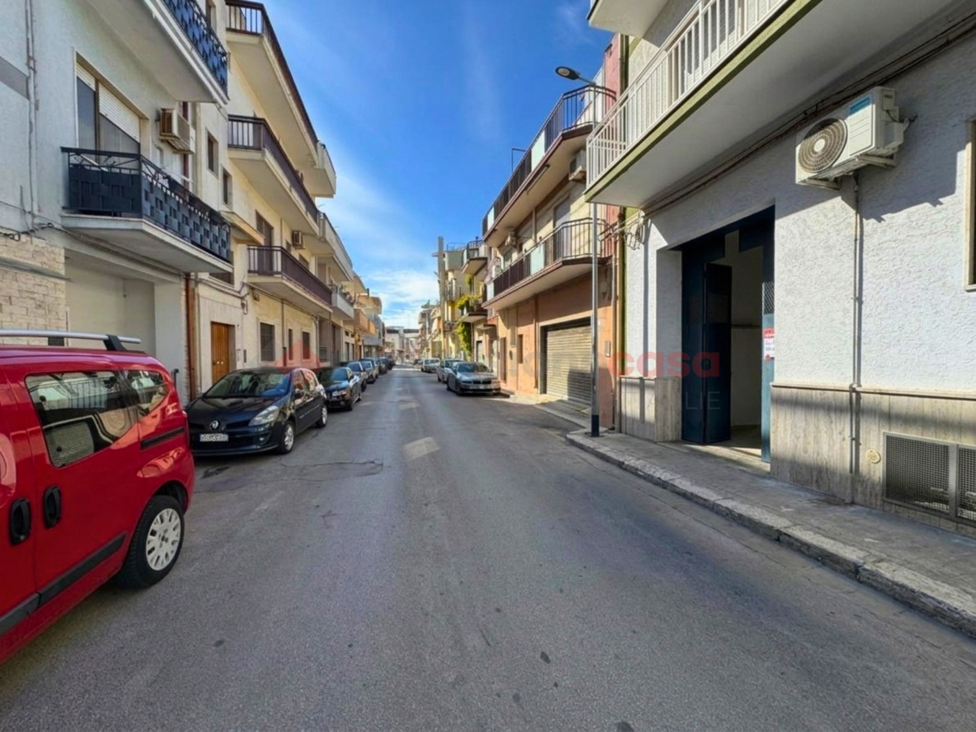 Box/Garage 33mq in vendita a Grottaglie