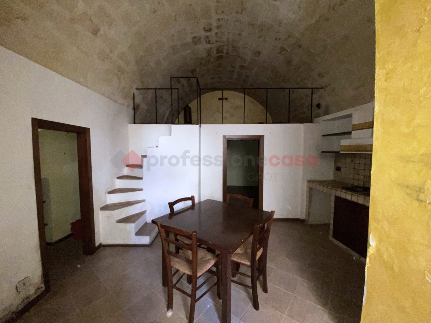 Casa indipendente da ristrutturare a Grottaglie