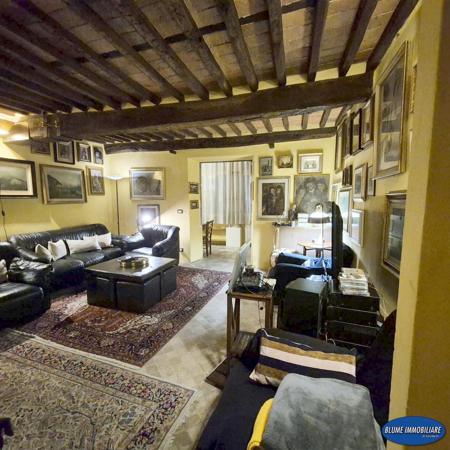 Quadrilocale in vendita, Camaiore citt