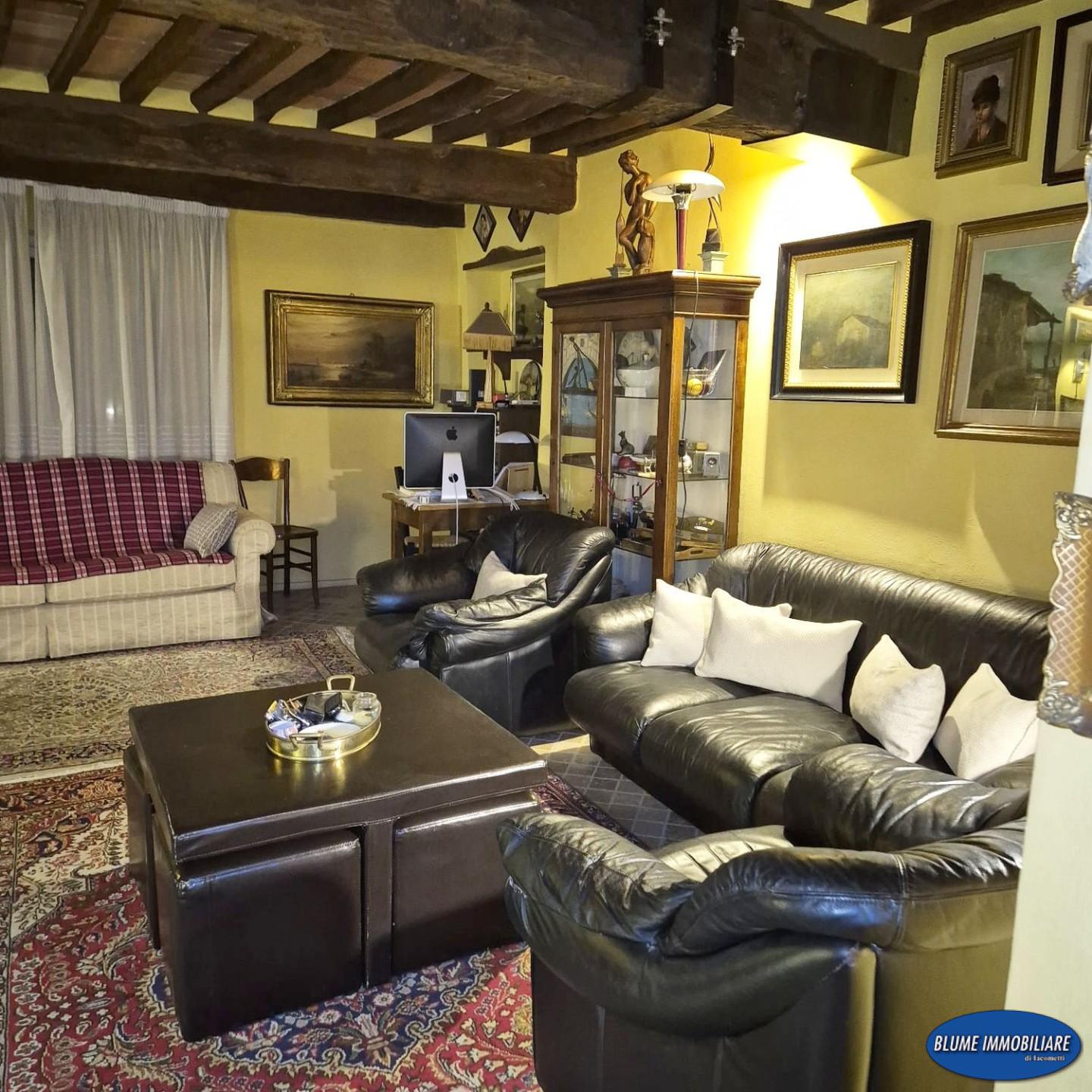 Quadrilocale in vendita, Camaiore citt