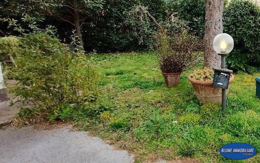 Casa indipendente con giardino a Massarosa