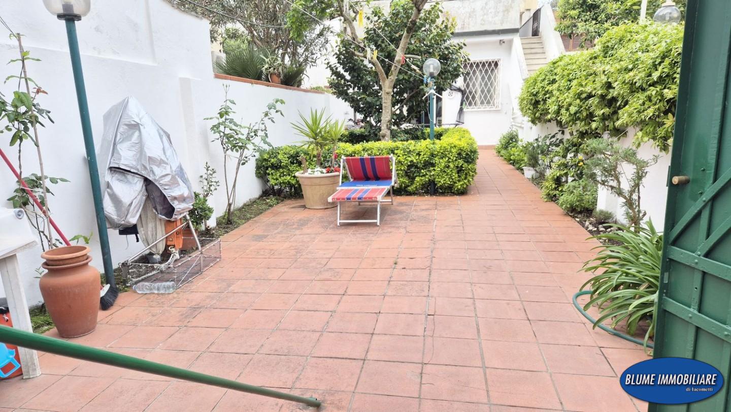 Trilocale arredato in affitto, Viareggio don bosco