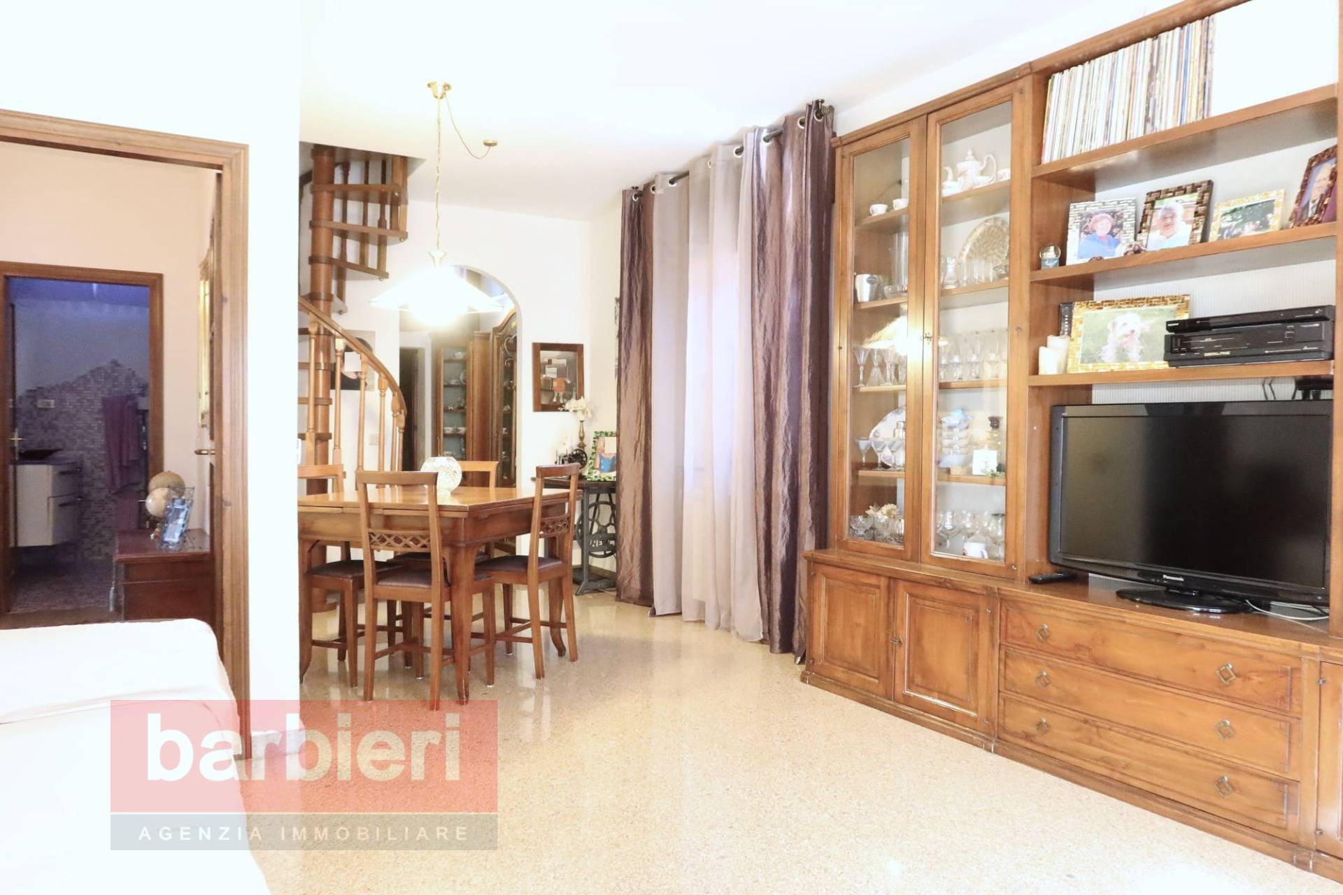 Villa in vendita a Cesena, Calabrina