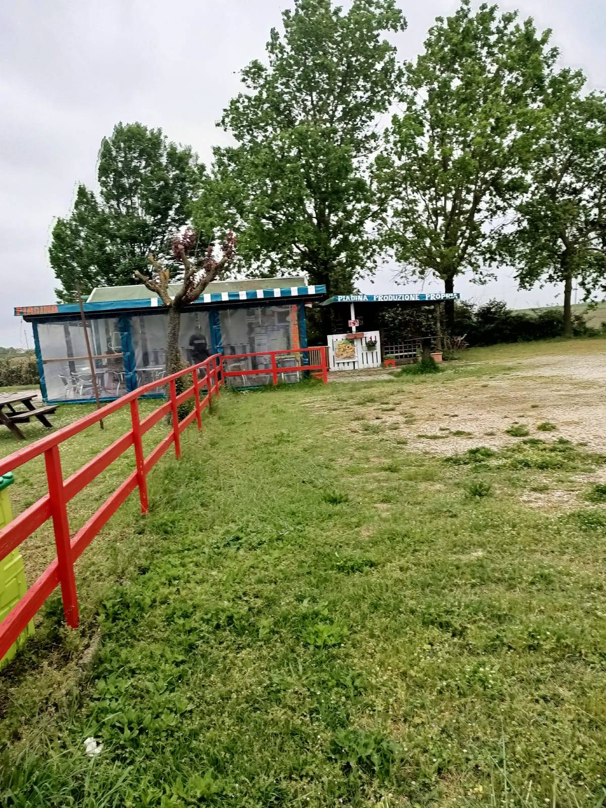 Locale commerciale in vendita a Ravenna