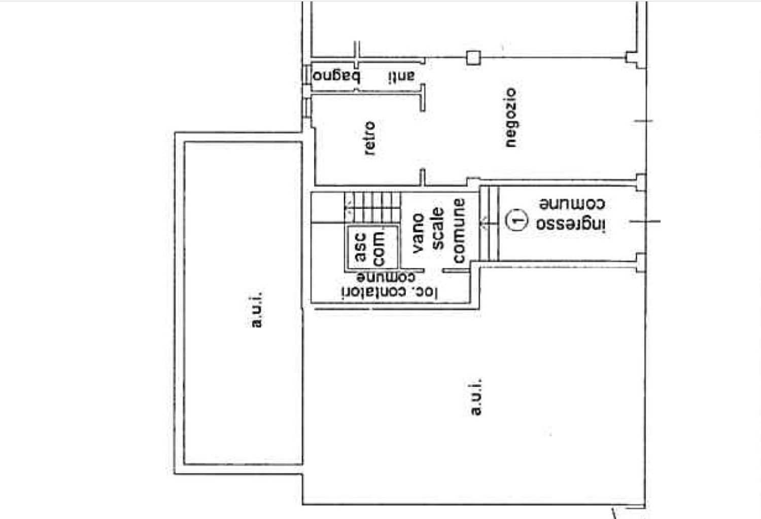 Locale commerciale in vendita a Cervia