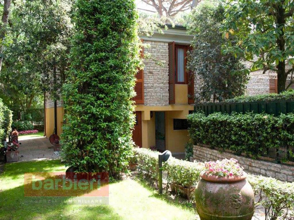 Villetta bifamiliare in vendita a Cervia, Milano Marittima