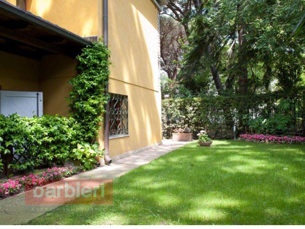 Villetta bifamiliare in vendita a Cervia, Milano Marittima