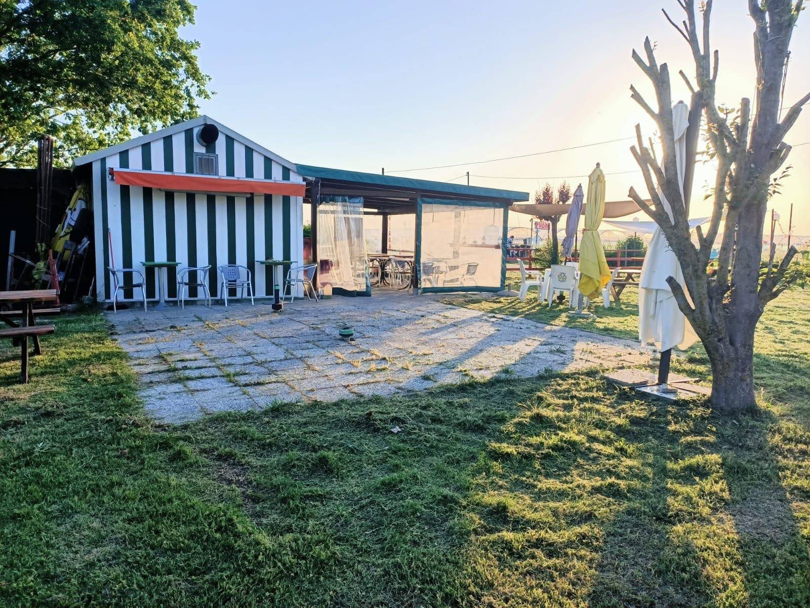 Locale commerciale in vendita a Ravenna