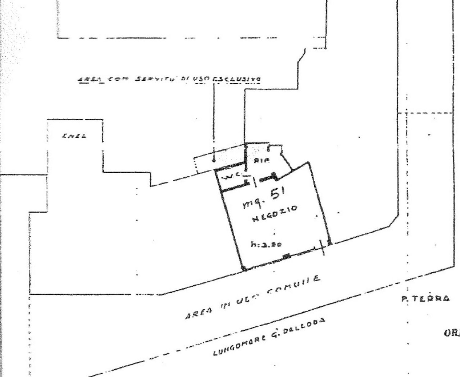Locale commerciale in vendita a Cervia