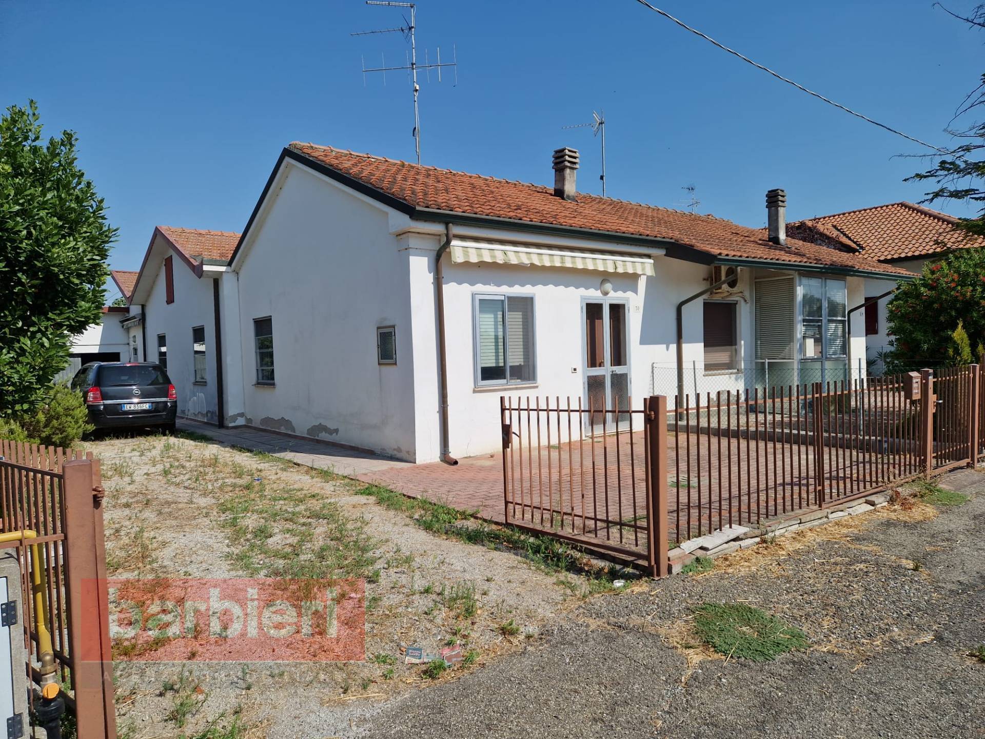 Villetta bifamiliare in vendita a Cervia, Villa Inferno
