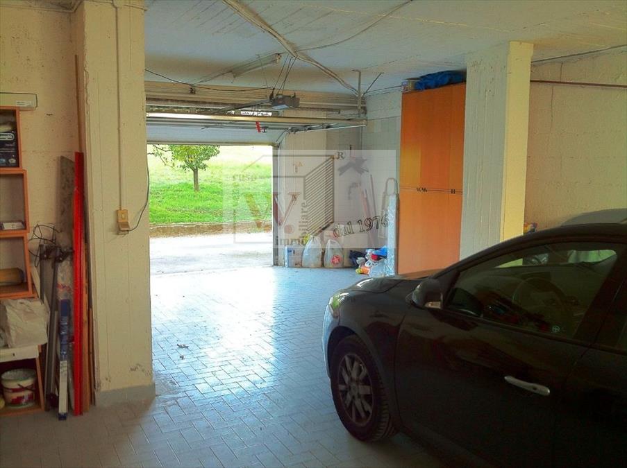 Appartamento con box, San Marco Evangelista periferia