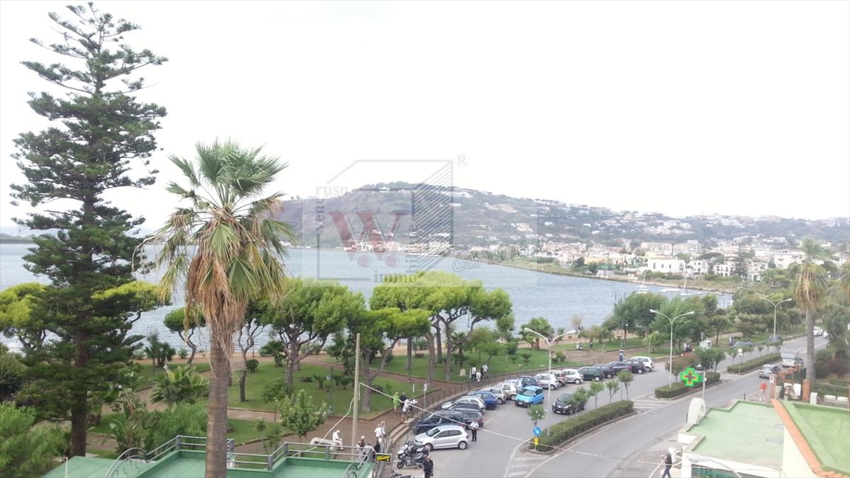 Attico in vendita, Bacoli lungolago