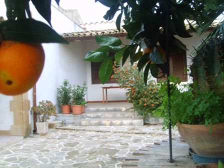 Casa indipendente con giardino a Marsala - periferia - 01, Foto