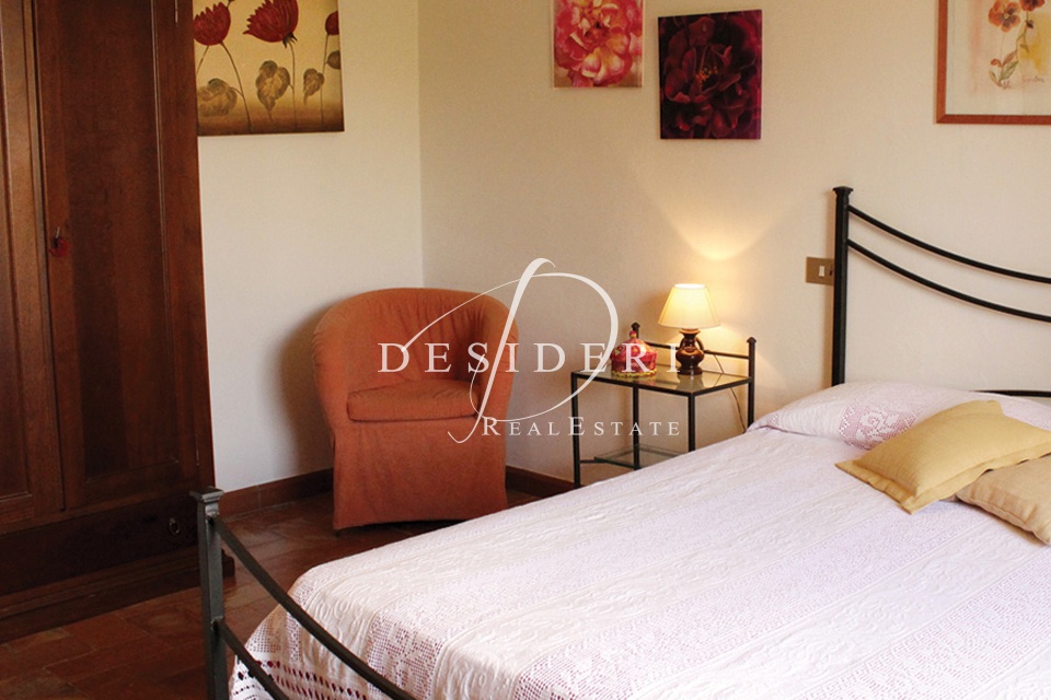 Rustico con giardino a Scansano