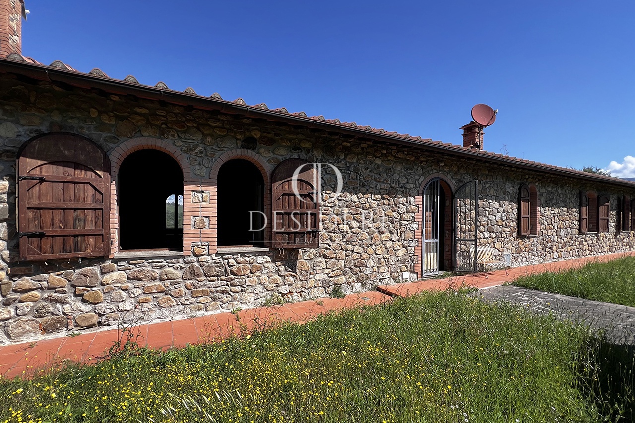 Rustico con giardino in podere molino delle faine, Roccalbegna