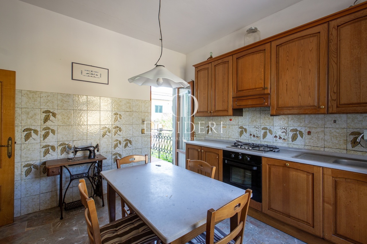 Villa con giardino in via bartolo di fredi, Civitella Paganico