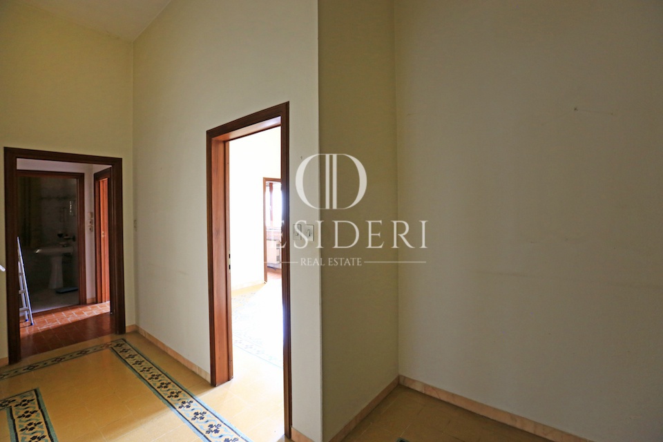 Casa indipendente con giardino in via sonnino, Grosseto