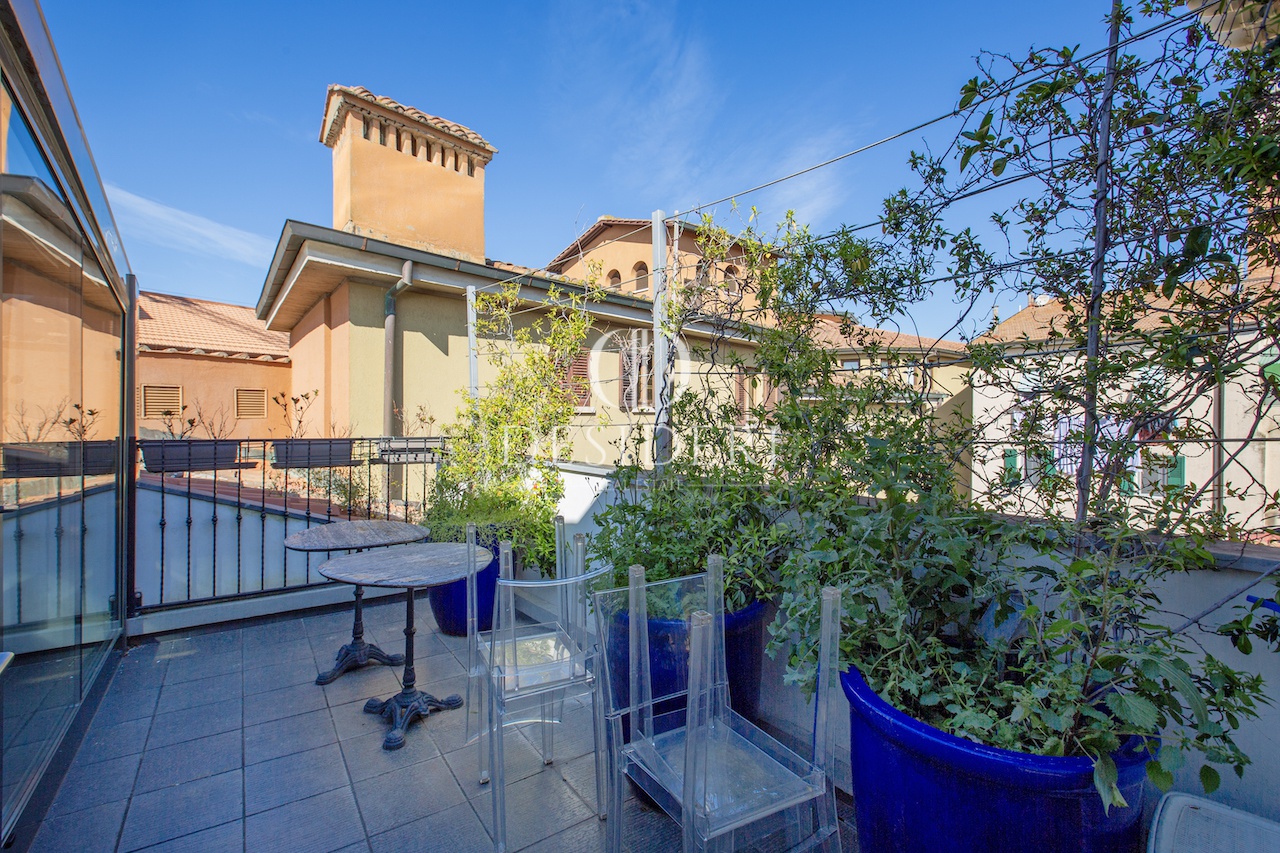 Attico con terrazzo in piazza dell'indipendenza, Grosseto