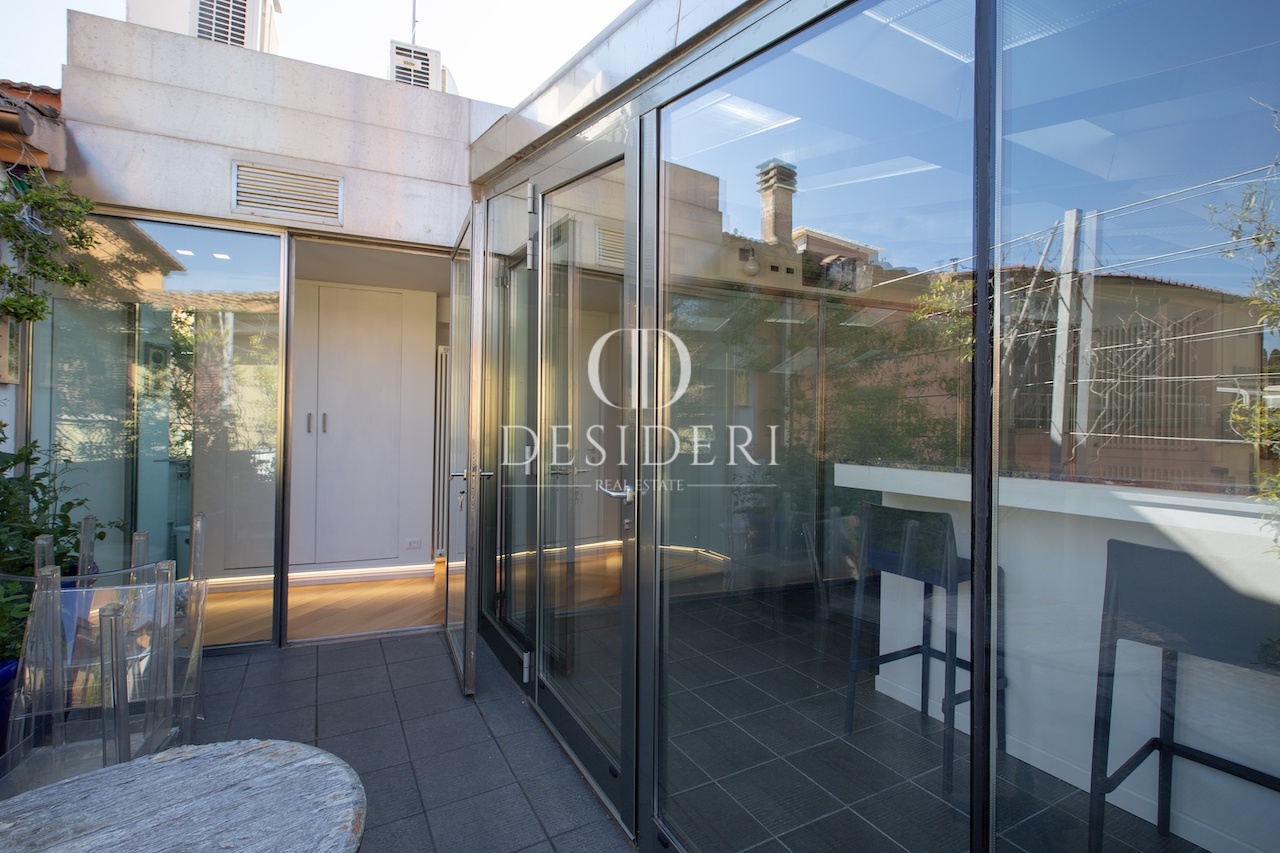 Attico con terrazzo in piazza dell'indipendenza, Grosseto