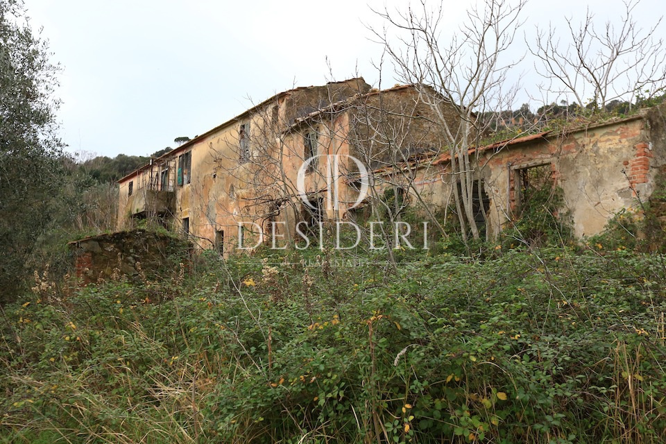 Casa indipendente con giardino in via dei ginepri, Castiglione della Pescaia