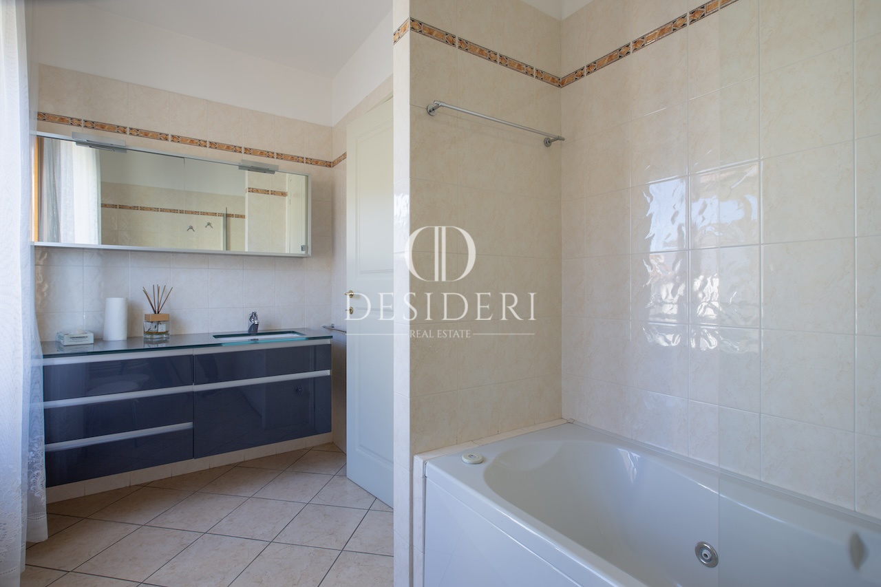 Quadrilocale arredato in affitto in via arno, Grosseto