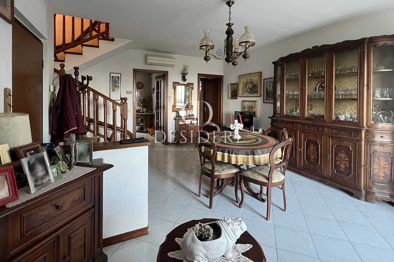 Appartamento con box in via dei pratoni, Civitella Paganico