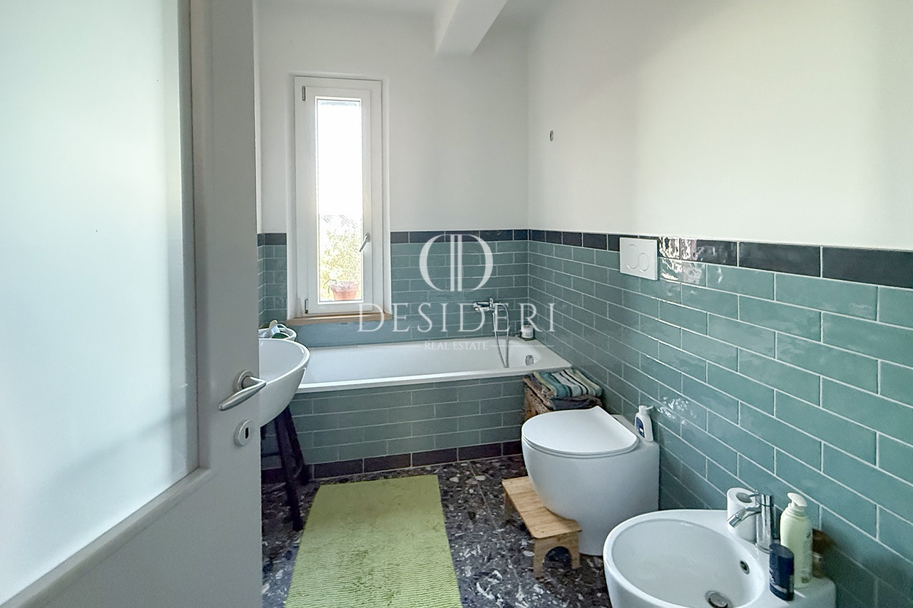 Villa con giardino in traversa del toro, Roccastrada