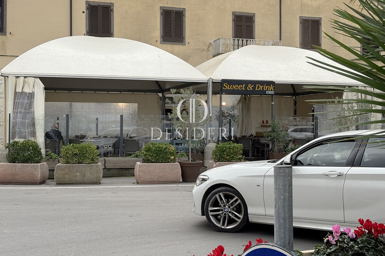 Attivit� commerciale in vendita in piazza vittorio emanuele, Monte Argentario