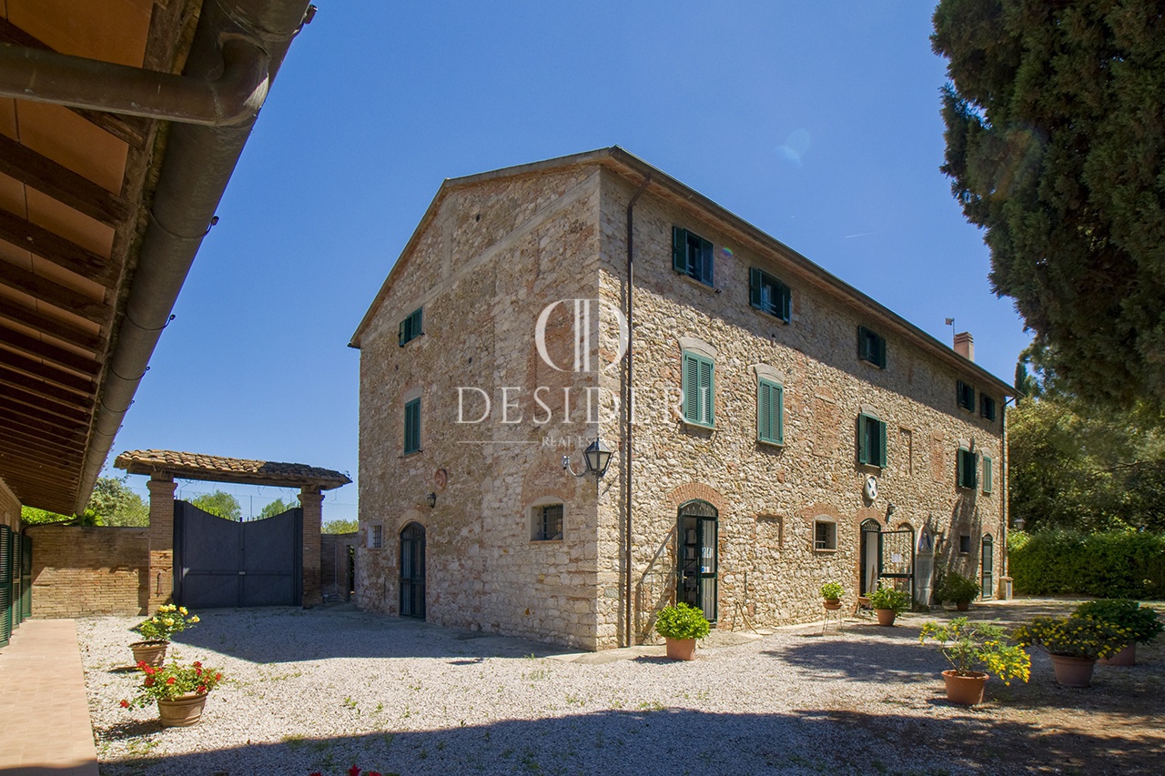 Trilocale arredato in affitto in via andrea del sarto, Grosseto